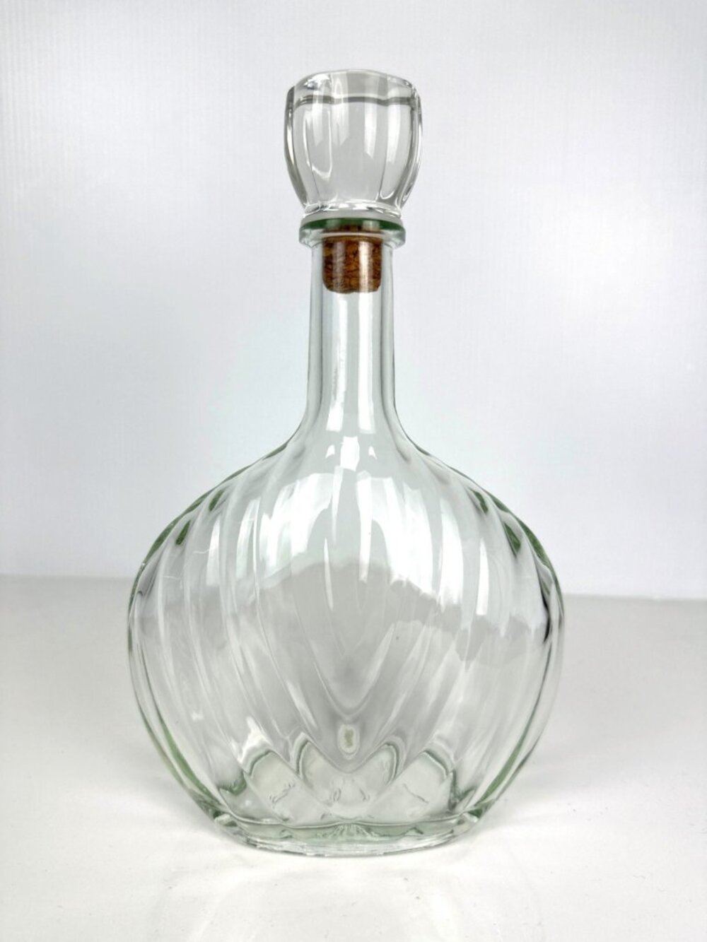 SUNTORY BRANDY X.O Deluxe Japanese Liquor Decanter Bottle - No Labels - H 10"